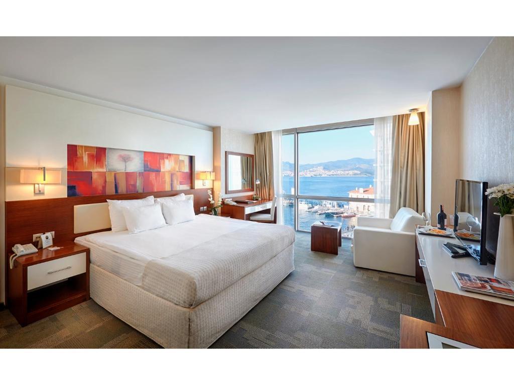 Kordon Hotel Pasaport Измир Экстерьер фото