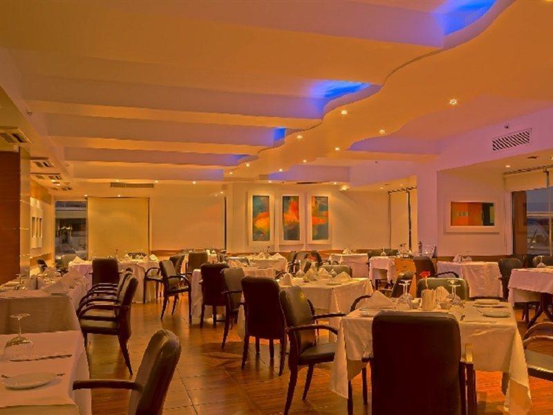 Kordon Hotel Pasaport Измир Экстерьер фото