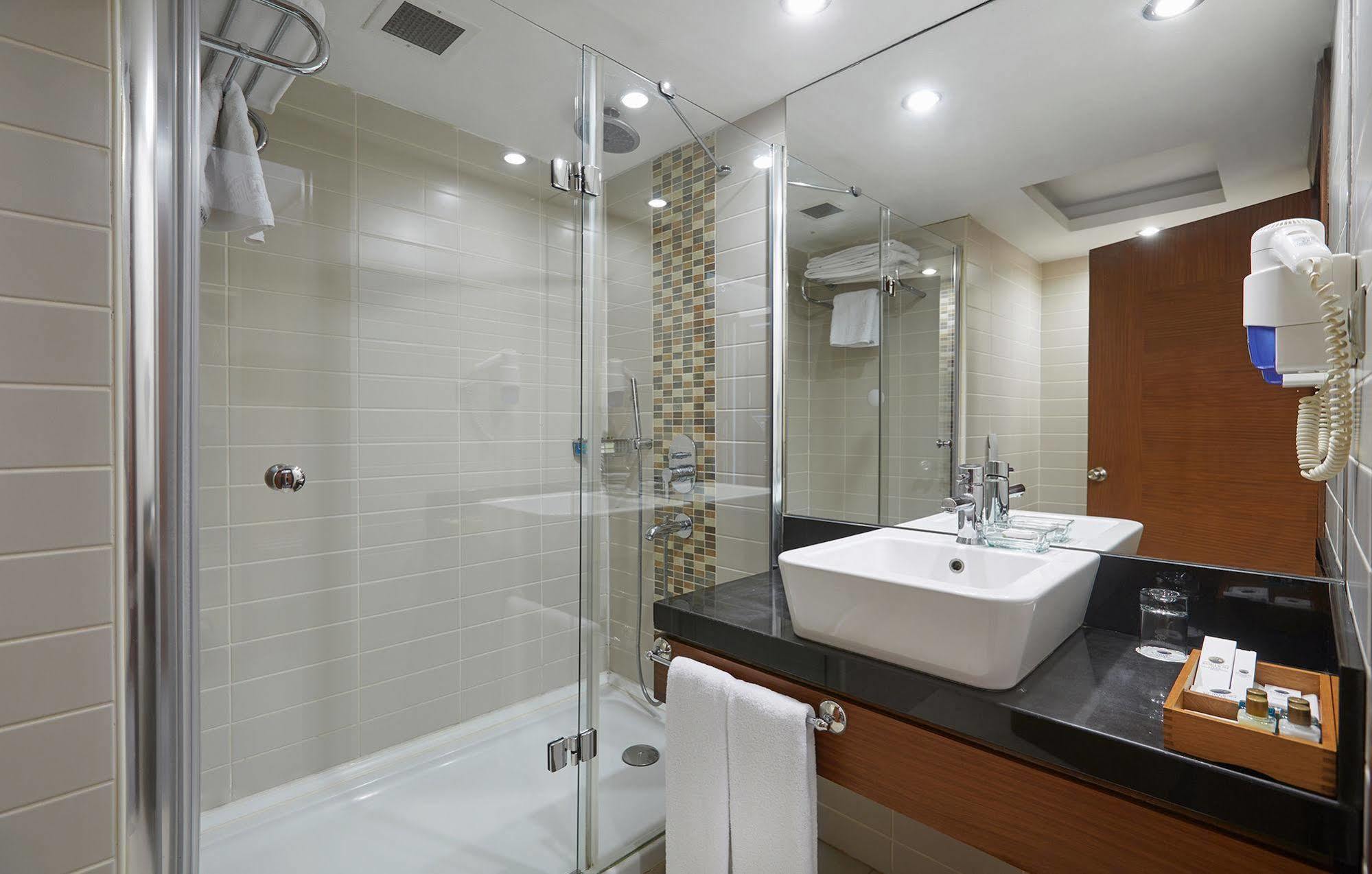 Kordon Hotel Pasaport Измир Экстерьер фото