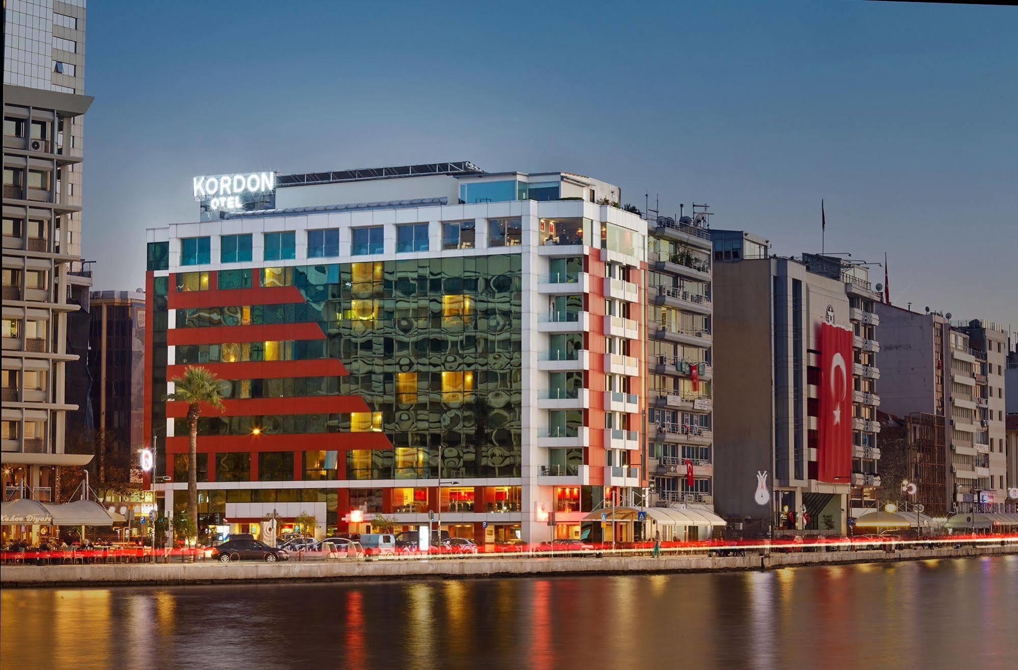 Kordon Hotel Pasaport Измир Экстерьер фото
