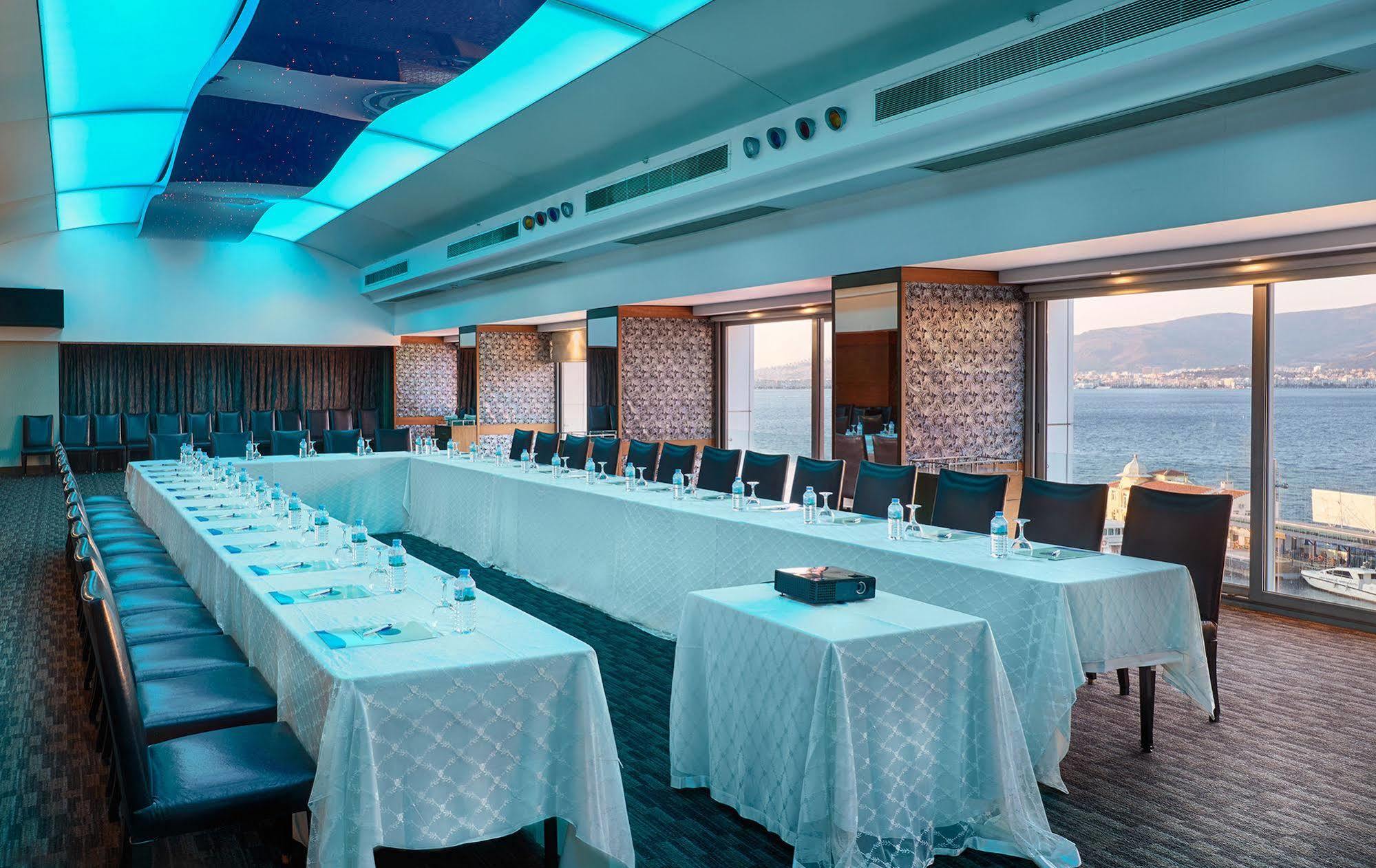 Kordon Hotel Pasaport Измир Экстерьер фото